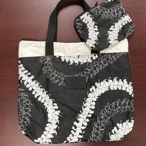 Aloha Collection Day Tripper Tote & Pouch